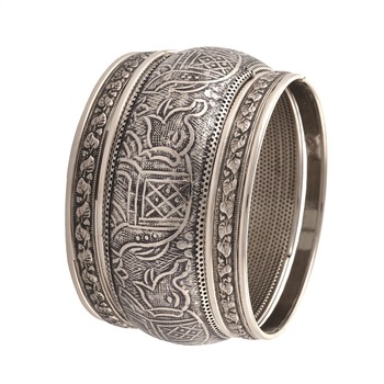 Oxidised bracelet example 1