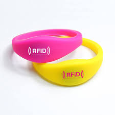 Silicone RFID wristbands example 3